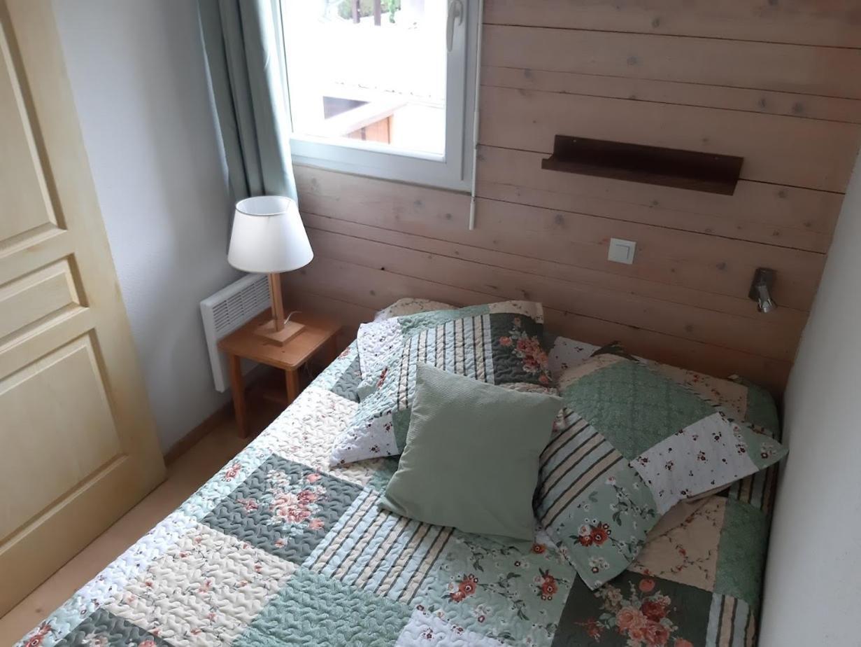 Le 102, T3 Pour 5 Personnes, Vue Montagne, Classe 2 Etoiles Nf, Parking, Piscine En Ete Bagnères-de-Luchon Eksteriør billede